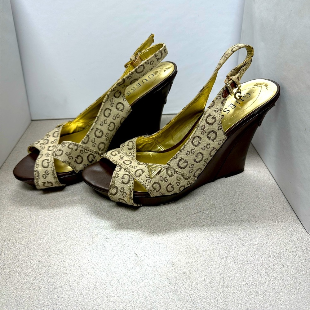 Guess womens heels. Size 7 1/2,  Bin#1